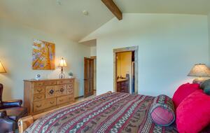 Mountain Elegance at Bear Crossing - Winter Park, Colorado