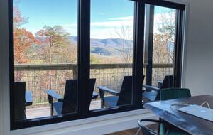 Tranquil Cabin Hideaway Near Wardensville’s Charm - Wardensville, West Virginia