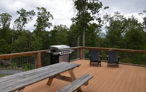 Tranquil Cabin Hideaway Near Wardensville’s Charm - Wardensville, West Virginia