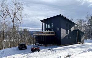 Tranquil Cabin Hideaway Near Wardensville’s Charm - Wardensville, West Virginia