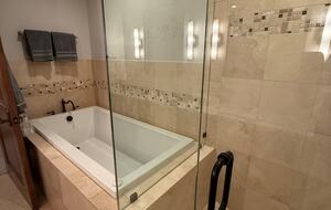 Lakefront Escape with Stunning Beaver Creek Views - Avon, Colorado