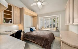 3rd bedroom murphy bed