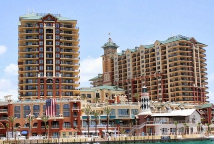 Emerald Grande at HarborWalk Village - 4 Bedroom