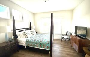 Petaluma One of a Kind Vineyard Residence - Petaluma, California