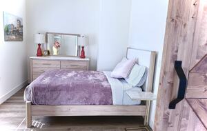 Petaluma One of a Kind Vineyard Residence - Petaluma, California