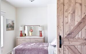 Petaluma One of a Kind Vineyard Residence - Petaluma, California