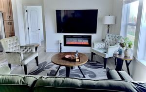 Petaluma One of a Kind Vineyard Residence - Petaluma, California