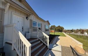 Petaluma One of a Kind Vineyard Residence - Petaluma, California