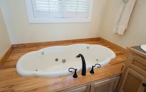 A Private Retreat on Nantahala Lake - Topton, North Carolina