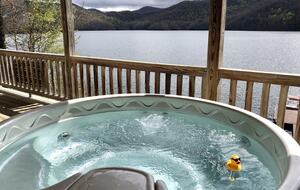 A Private Retreat on Nantahala Lake - Topton, North Carolina