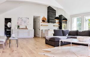 Elegant Napa Getaway with Poolside Views and Wine Country Charm - Napa, California