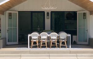 Elegant Napa Getaway with Poolside Views and Wine Country Charm - Napa, California