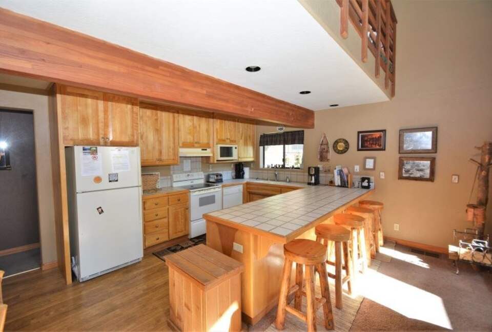 Bass Lake Escape | A Cozy Retreat Near Yosemite - Bass Lake, California