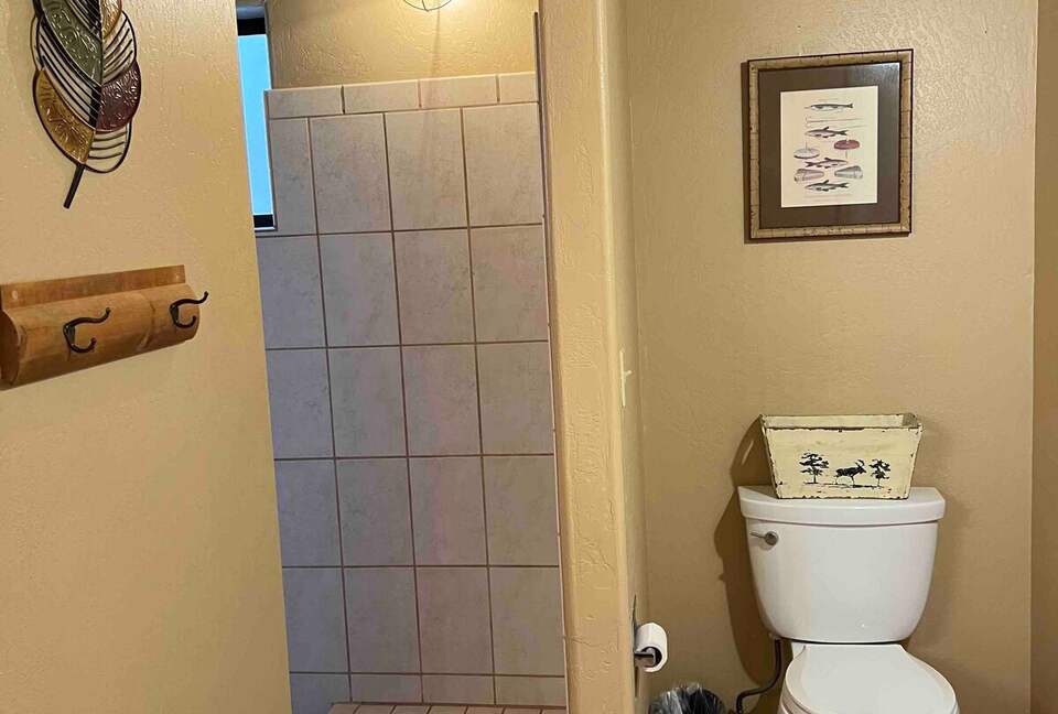 Bass Lake Escape | A Cozy Retreat Near Yosemite - Bass Lake, California