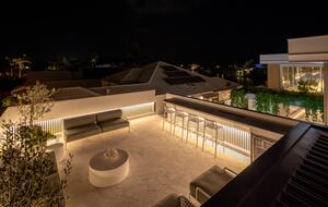 Waterfront Grandeur on the Sunshine Coast - Sunshine Coast, Australia