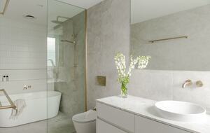 Waterfront Grandeur on the Sunshine Coast - Sunshine Coast, Australia