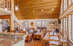 Riverside Majesty | An Elegant Escape in Panguitch - Panguitch, Utah