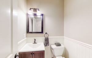 Inviting Family Getaway in the Heart of Cape Cod - Yarmouth, Massachusetts