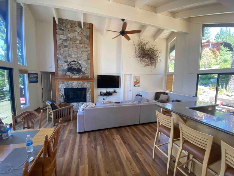 Tahoe City Family Retreat Near Outdoor Recreation - Tahoe City, California
