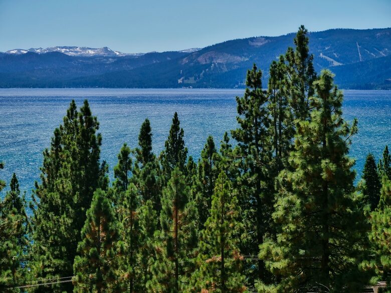 Tahoe City Family Retreat Near Outdoor Recreation - Tahoe City, California