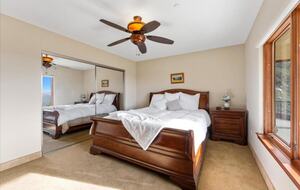 Serene Hillside Haven with Private Theater - Escondido, California