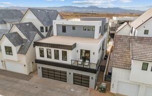 Expansive Southern Utah Oasis with Resort-Style Amenities - St. George, Utah