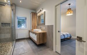 Mountain Golf Retreat: 5-Bedroom near Tremblant Ski Resort - Mont-Tremblant, Canada