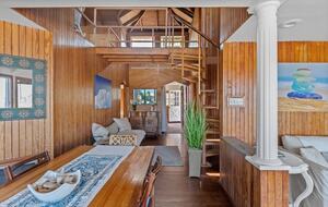 A Bayfront Ocean Beach Retreat - Ocean Beach, New York