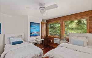 A Bayfront Ocean Beach Retreat - Ocean Beach, New York