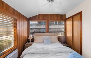 A Bayfront Ocean Beach Retreat - Ocean Beach, New York