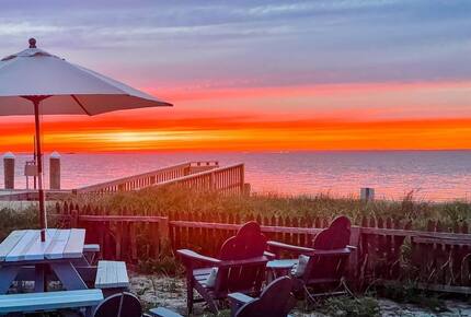 A Bayfront Ocean Beach Retreat - Ocean Beach, New York