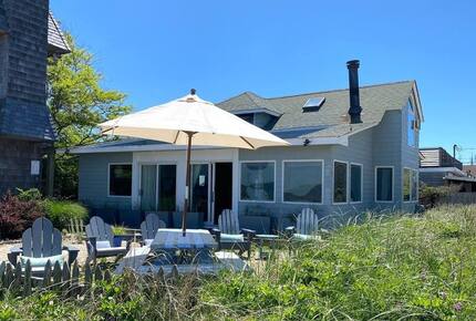 A Bayfront Ocean Beach Retreat - Ocean Beach, New York