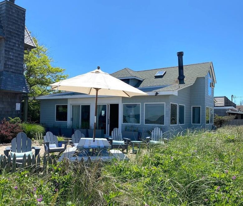 A Bayfront Ocean Beach Retreat - Ocean Beach, New York