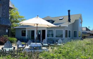A Bayfront Ocean Beach Retreat - Ocean Beach, New York