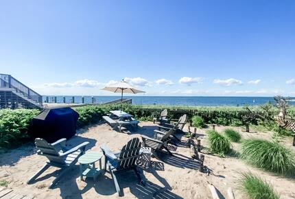 A Bayfront Ocean Beach Retreat - Ocean Beach, New York