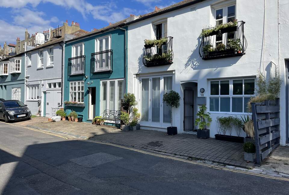 Charming Brighton 19th Century Mews House - Brighton, United Kingdom