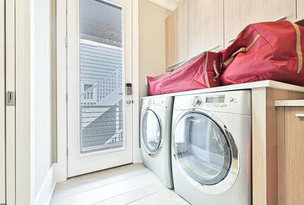 Oceanfront Elegance | A Coastal Retreat in Ocean City - Ocean City, New Jersey