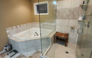 Spacious Shakopee Escape | Near Casino, Valleyfair & Twin Cities - Shakopee, Minnesota