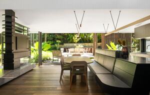 Secluded Oasis of Coastal Luxury Overlooking Bilgola Beach - Bilgola Beach, Australia