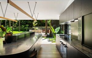 Secluded Oasis of Coastal Luxury Overlooking Bilgola Beach - Bilgola Beach, Australia