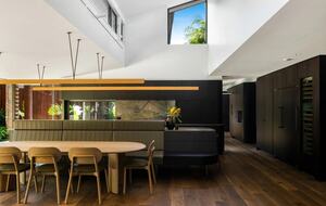 Secluded Oasis of Coastal Luxury Overlooking Bilgola Beach - Bilgola Beach, Australia