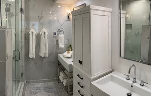 Beachfront Escape Overlooking Haystack Rock - Cannon Beach, Oregon