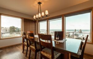 Beachfront Escape Overlooking Haystack Rock - Cannon Beach, Oregon