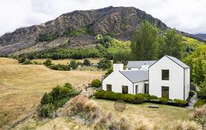 Elegant Escape in Arrowtown’s Premier Golf Community - Arrowtown, New Zealand