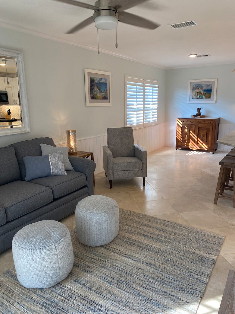 Heated Saltwater Pool Cottage Near Vanderbilt Beach - Naples, Florida