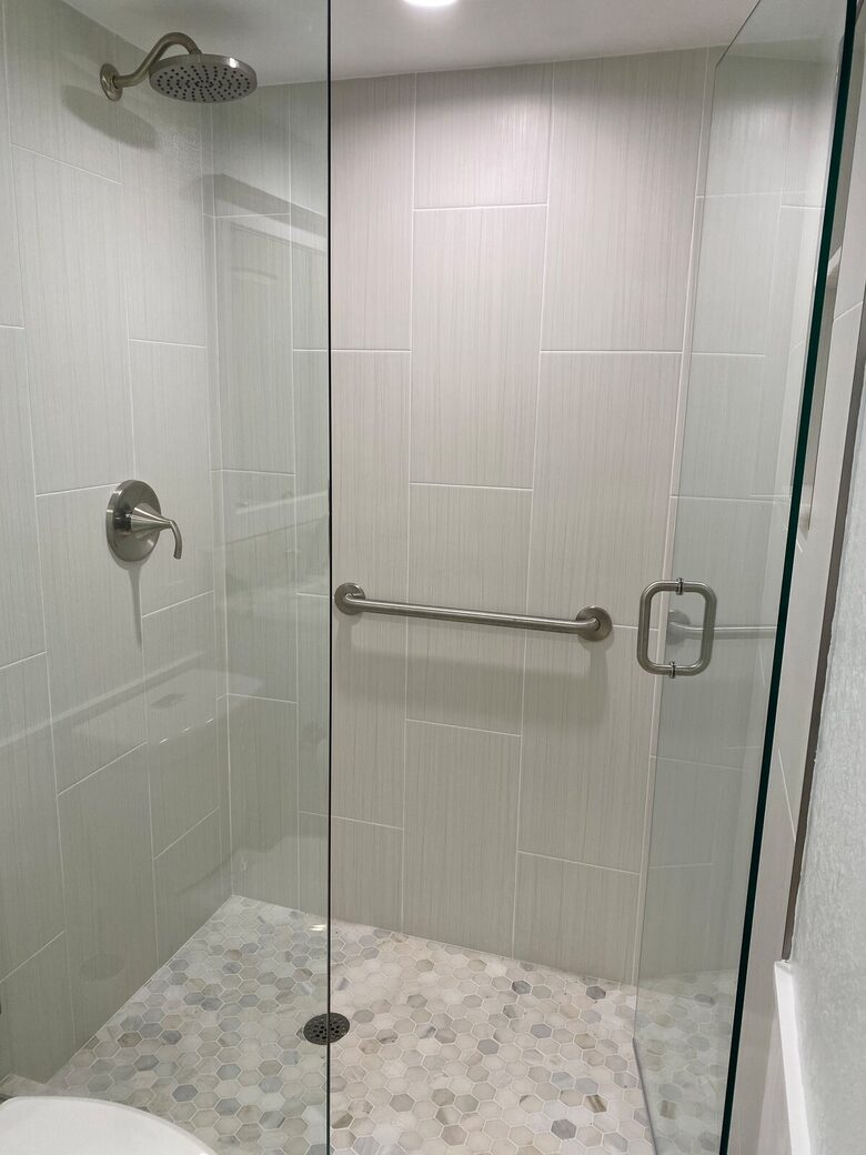 Heated Saltwater Pool Cottage Near Vanderbilt Beach - Naples, Florida