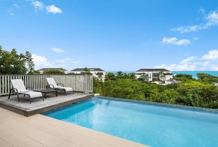 Pool and lounge deck