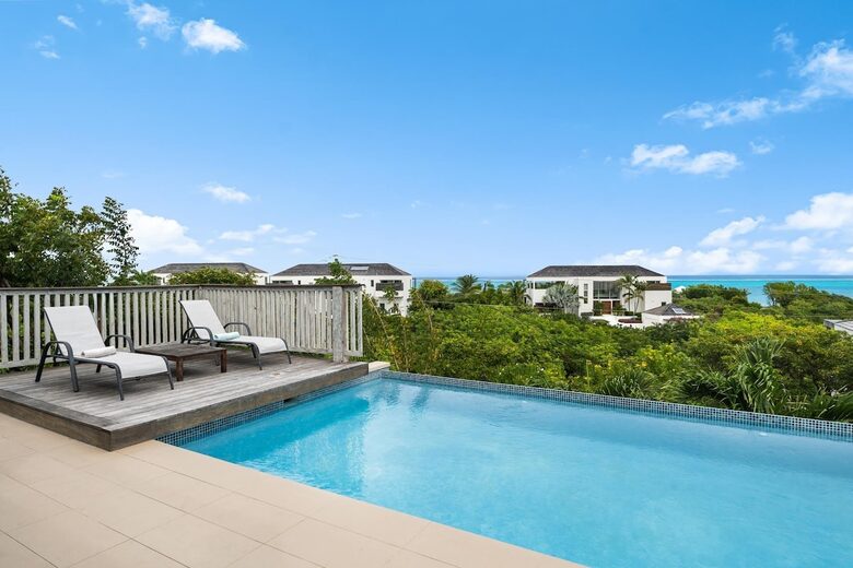 Pool and lounge deck