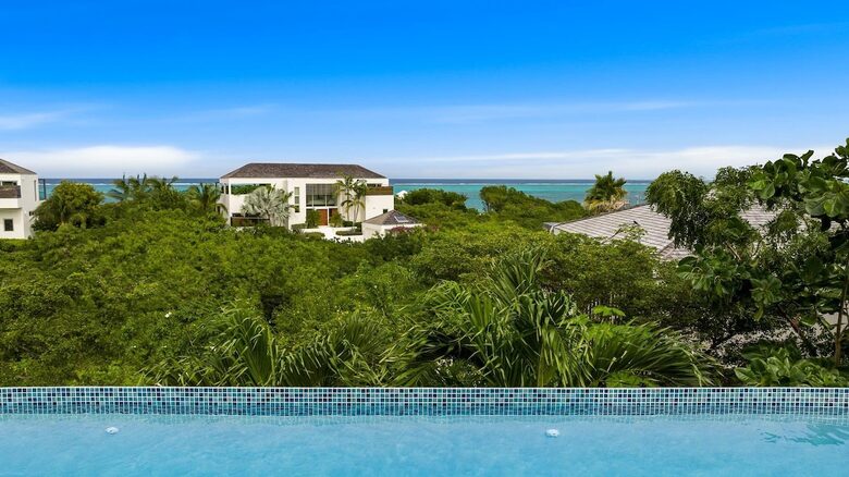 Infinity pool overlooking ocean