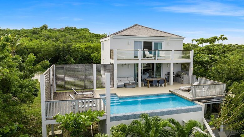 Home overlooking Grace Bay and Turtle Cove
